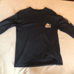 Navy blue vineyard vines long sleeve shirt